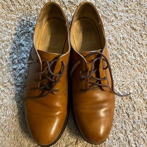 Frye Women’s Oxford shoe